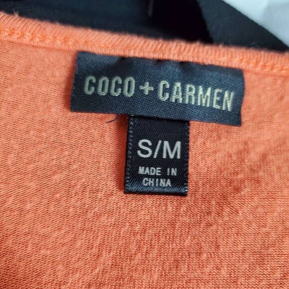 Coco + Carmen Burnt Orange Floral Hi-Lo Top Size S/M - Picture 5 of 7